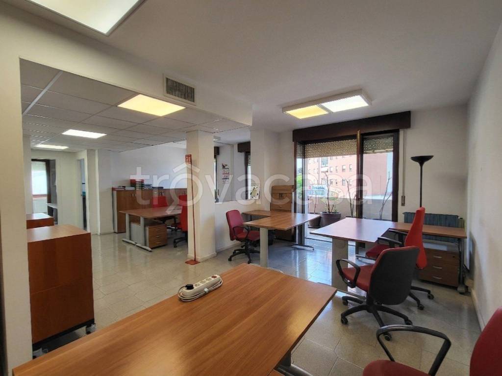 ufficio in affitto a Verona in zona San Zeno