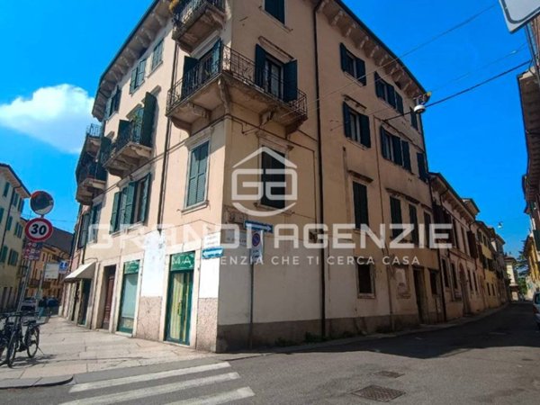 appartamento in affitto a Verona in zona San Zeno