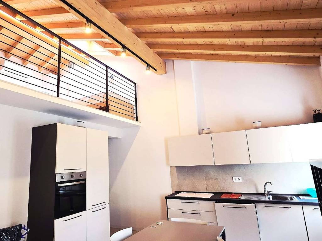 appartamento in affitto a Verona in zona Borgo Roma