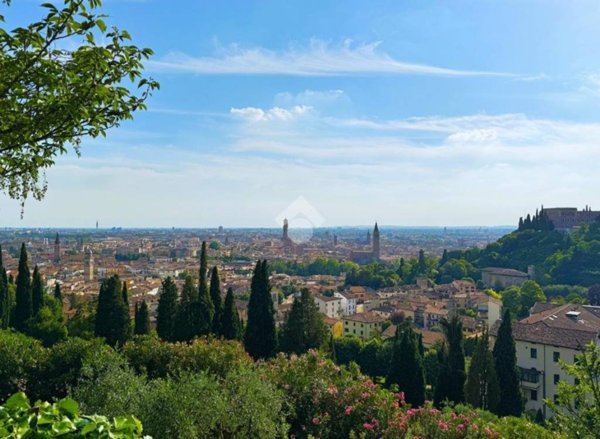 appartamento in affitto a Verona in zona Veronetta