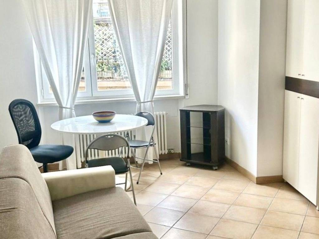 appartamento in affitto a Verona in zona Centro Storico