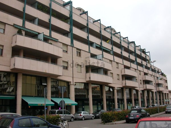 ufficio in affitto a Verona in zona Borgo Roma