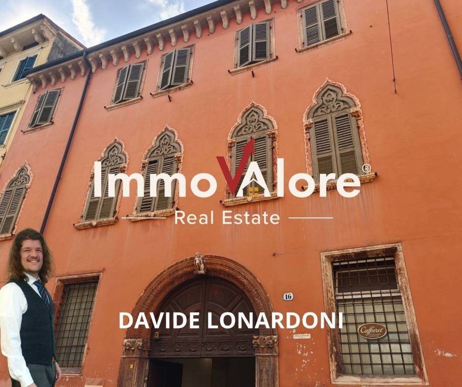 appartamento in affitto a Verona in zona Centro Storico