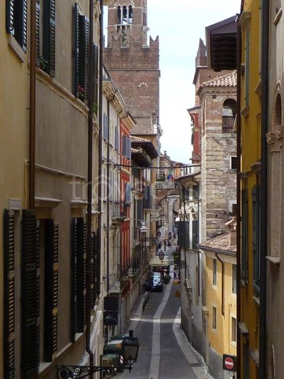 appartamento in affitto a Verona in zona Centro Storico