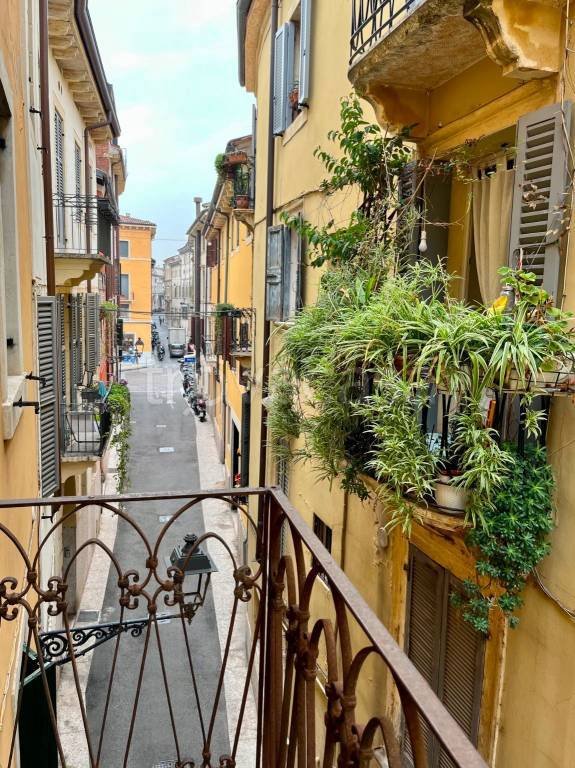 appartamento in affitto a Verona in zona Centro Storico