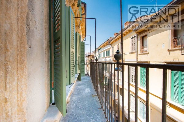 appartamento in affitto a Verona in zona Centro Storico