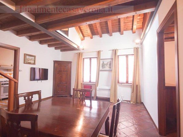 appartamento in affitto a Verona in zona Centro Storico
