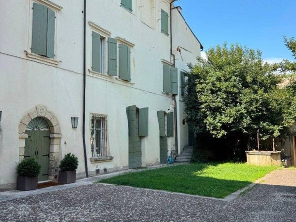appartamento in affitto a Verona in zona Veronetta