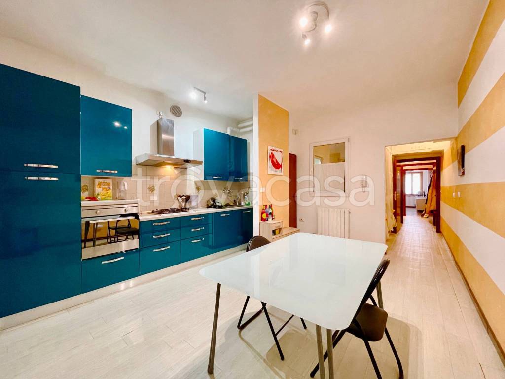 appartamento in affitto a Verona in zona Veronetta
