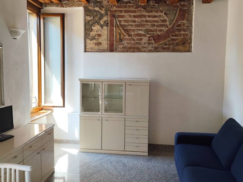 appartamento in affitto a Verona in zona Centro Storico