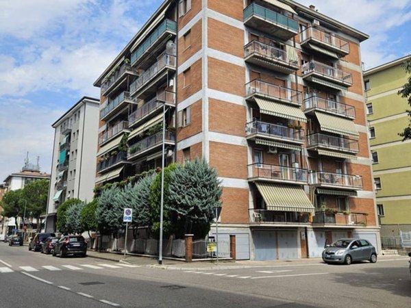 appartamento in affitto a Verona in zona Santa Lucia