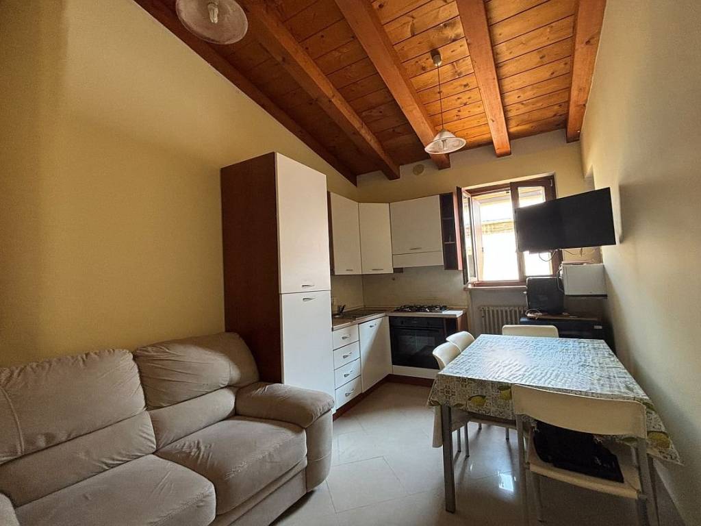 appartamento in affitto a Verona in zona Veronetta