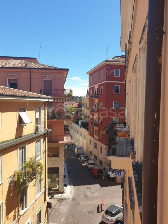 appartamento in affitto a Verona in zona Centro Storico