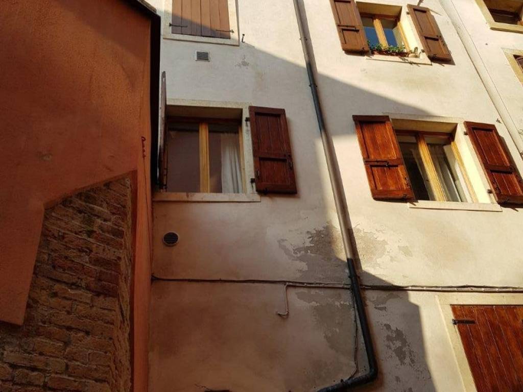 appartamento in affitto a Verona in zona Centro Storico