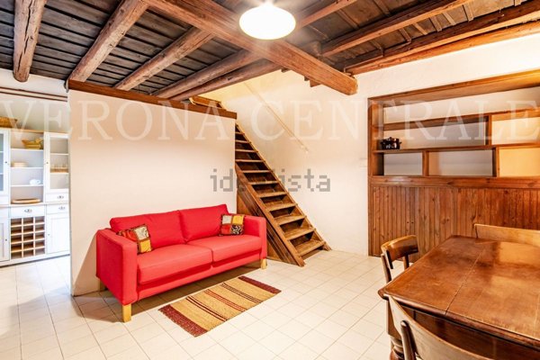 appartamento in affitto a Verona in zona Centro Storico