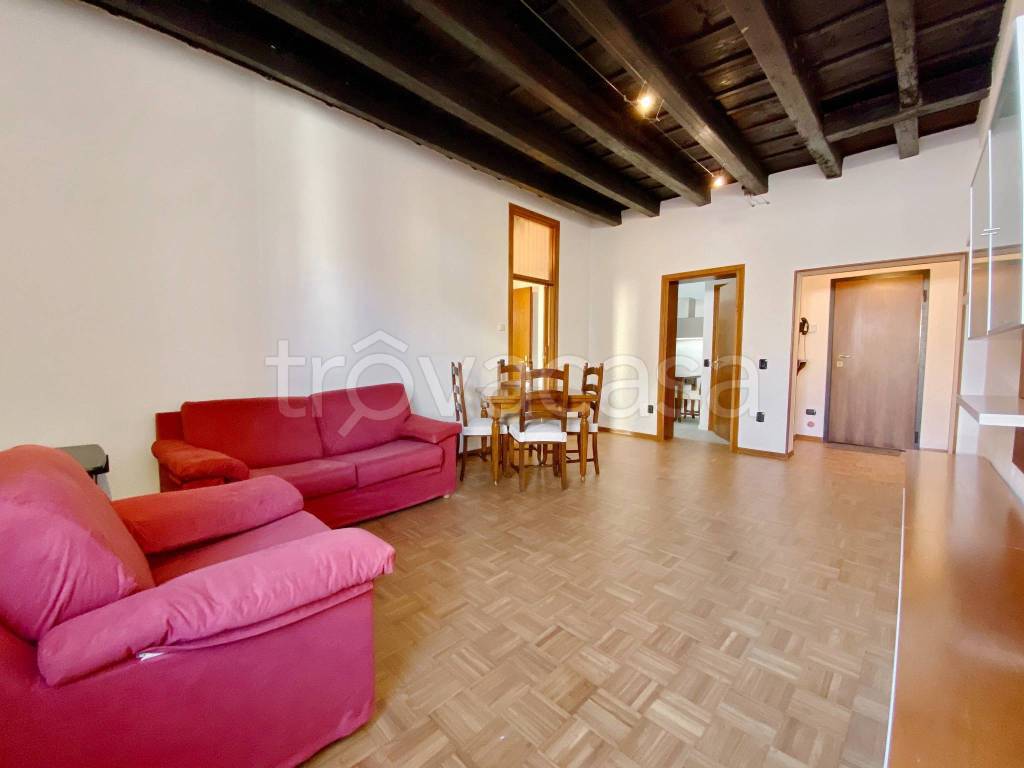 appartamento in affitto a Verona in zona Veronetta