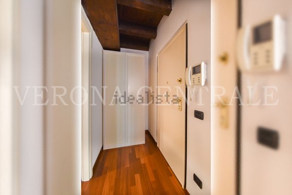 appartamento in affitto a Verona in zona Centro Storico