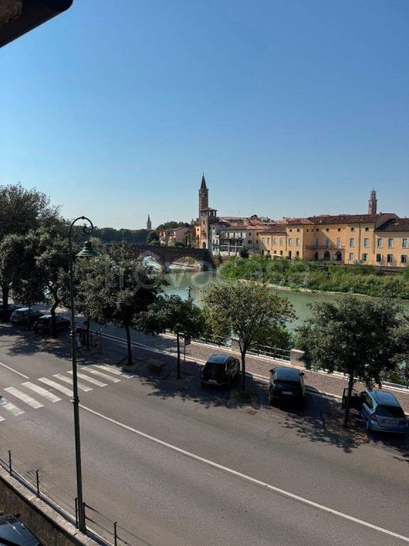 appartamento in affitto a Verona in zona Centro Storico