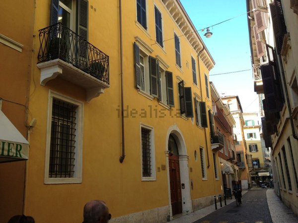 appartamento in affitto a Verona in zona Centro Storico