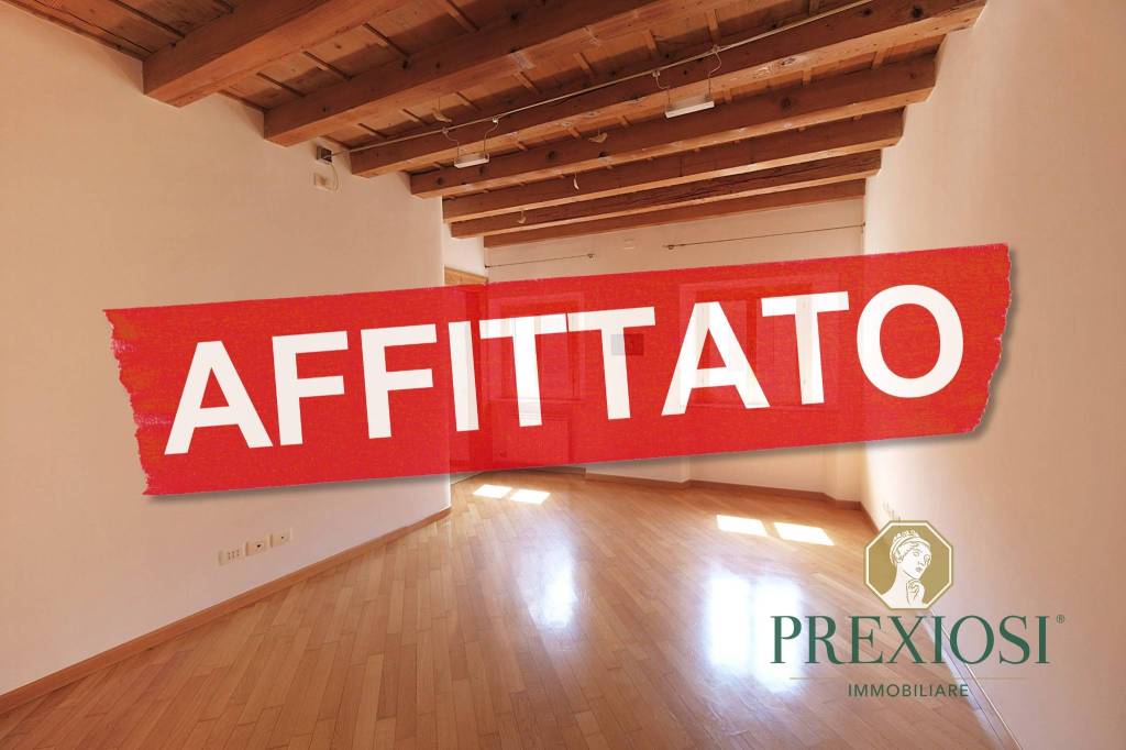 appartamento in affitto a Verona in zona Centro Storico