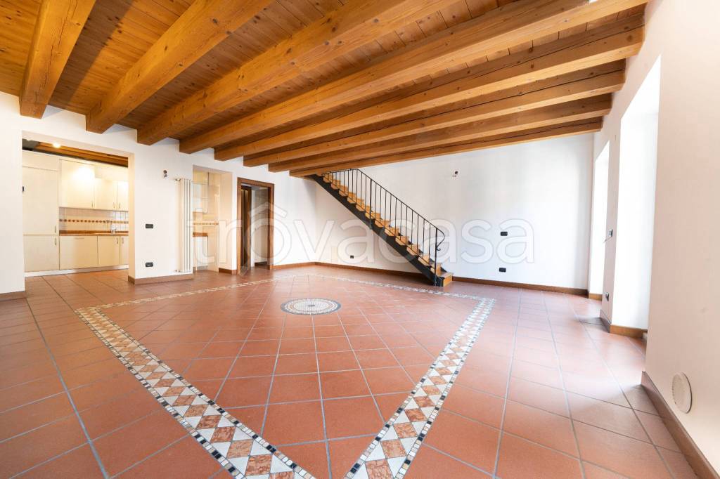 appartamento in affitto a Verona in zona Centro Storico