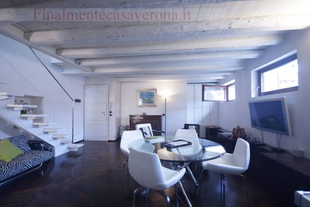 appartamento in affitto a Verona in zona Cittadella