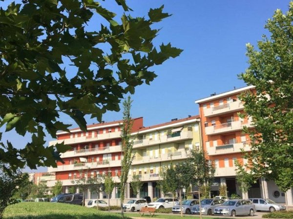box auto in affitto a Verona in zona Borgo Roma