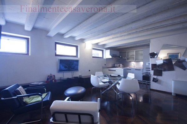 appartamento in affitto a Verona in zona Centro Storico