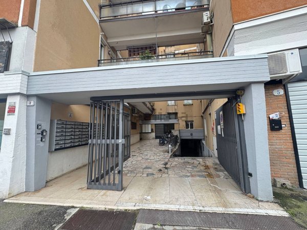 box auto in affitto a Verona in zona San Zeno