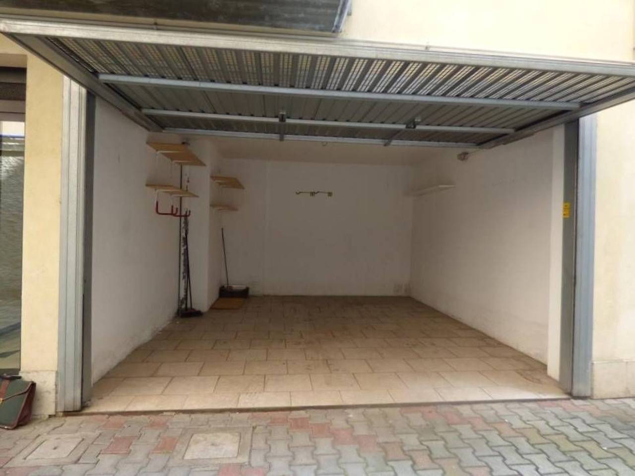 box auto in affitto a Verona in zona Borgo Trento