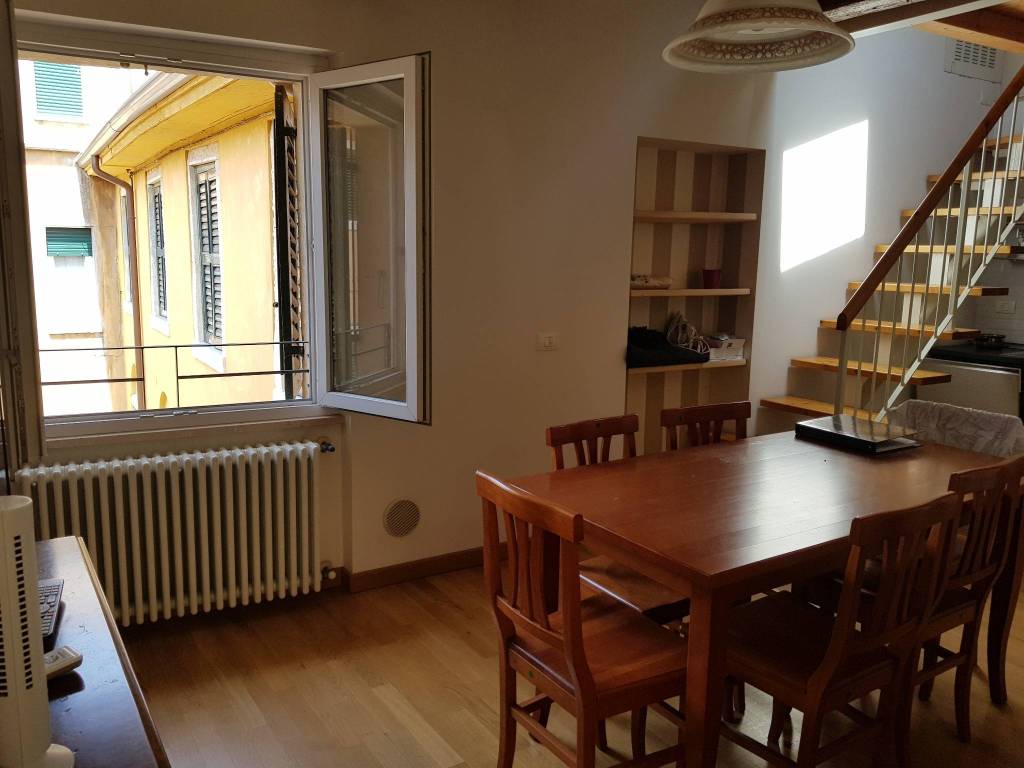 appartamento in affitto a Verona in zona Centro Storico