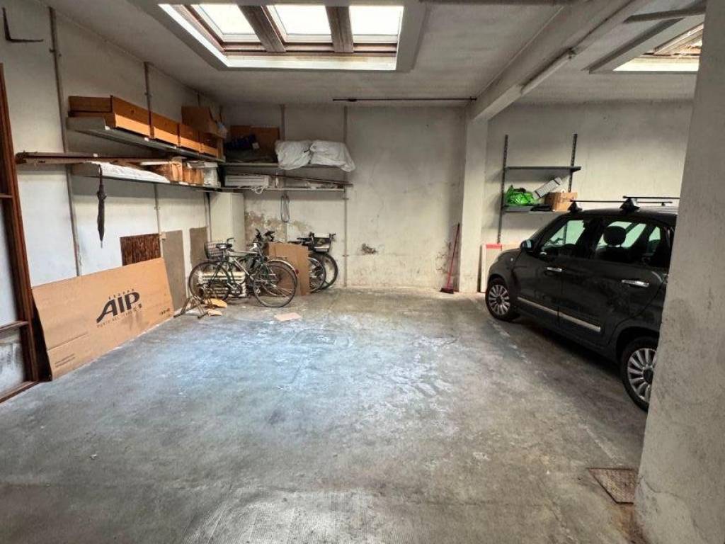 box auto in affitto a Verona in zona Centro Storico