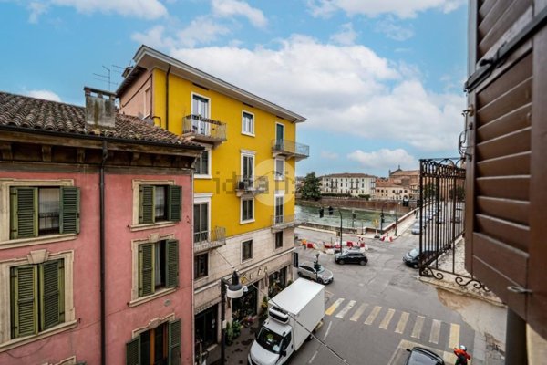 appartamento in affitto a Verona in zona Veronetta