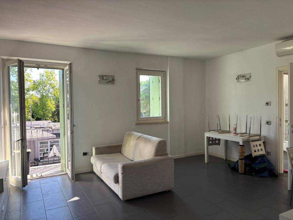 appartamento in affitto a Verona in zona Borgo Roma