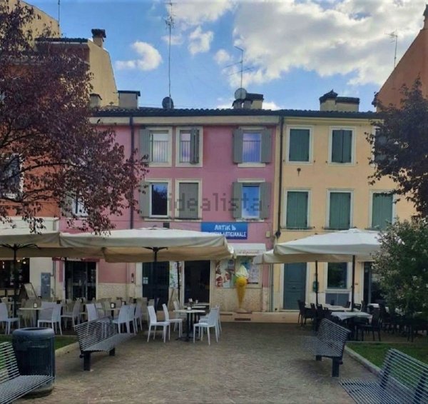 appartamento in affitto a Verona in zona San Zeno