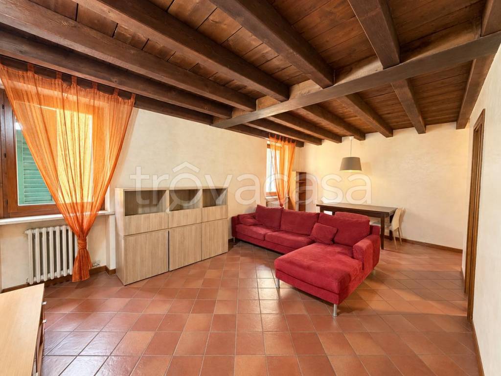 appartamento in affitto a Verona in zona Centro Storico