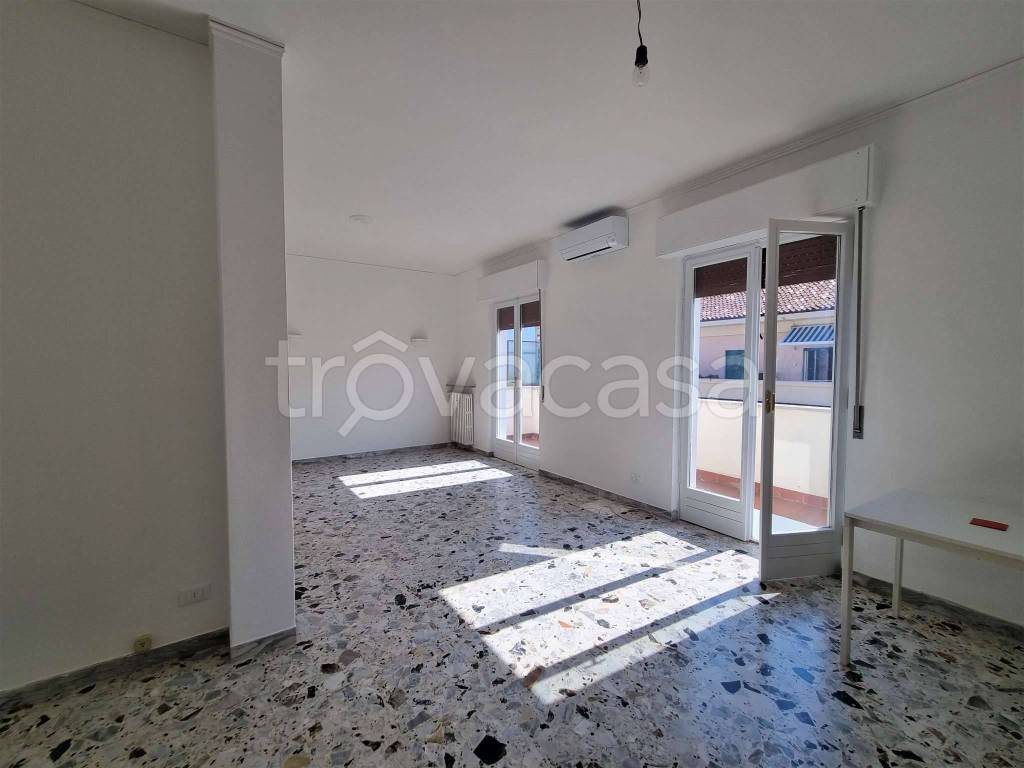 appartamento in affitto a Verona in zona Centro Storico