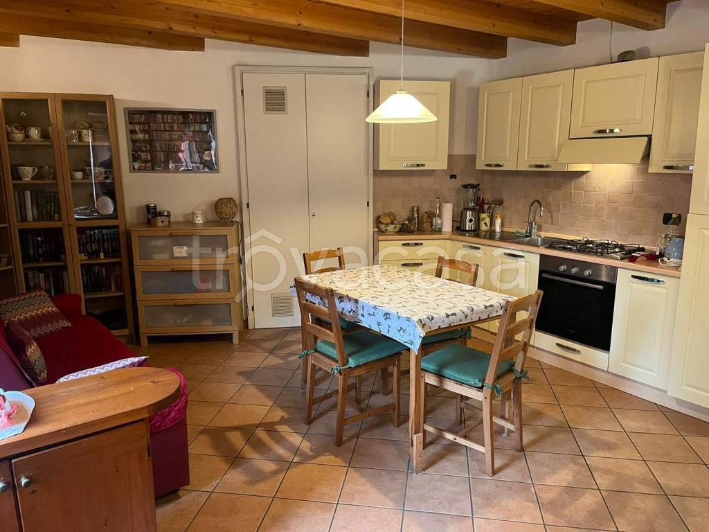 appartamento in affitto a Verona in zona Veronetta