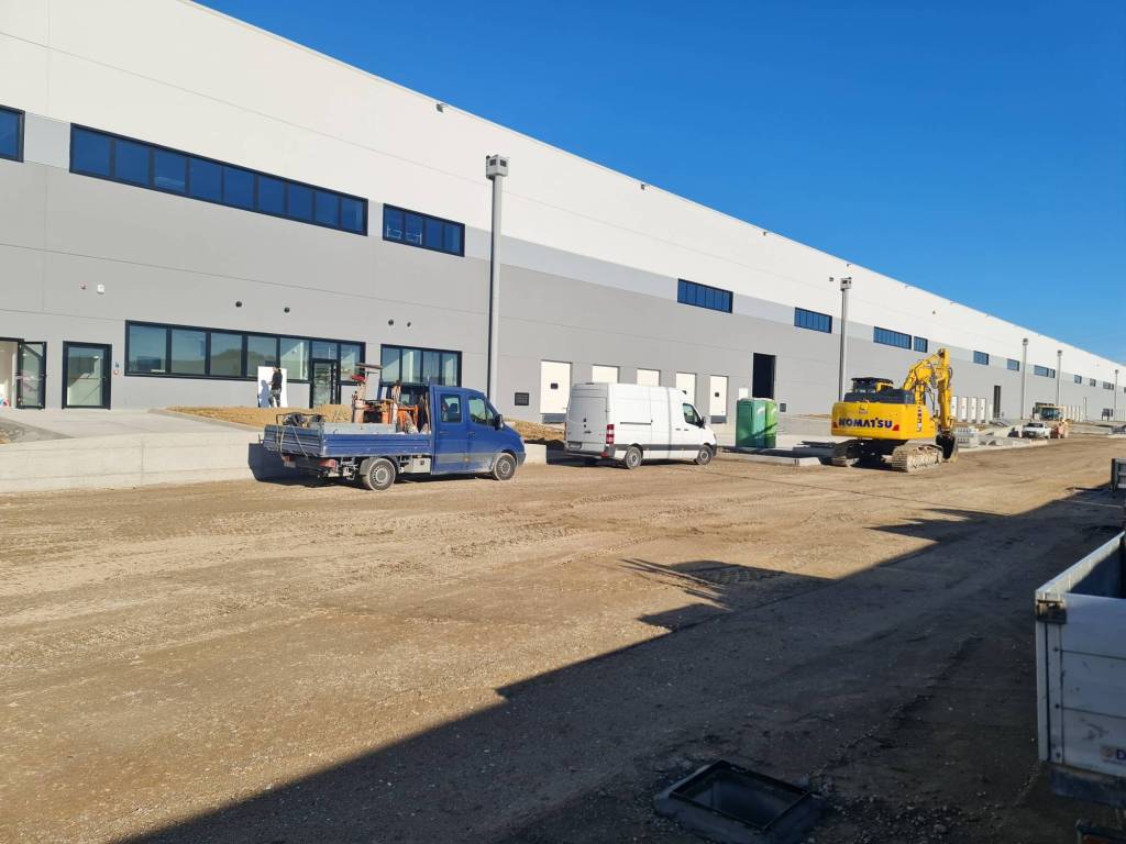 locale commerciale in affitto a Vigasio