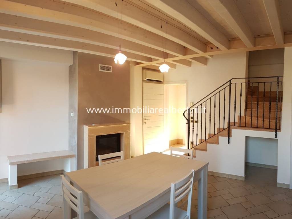 appartamento in affitto a Vigasio