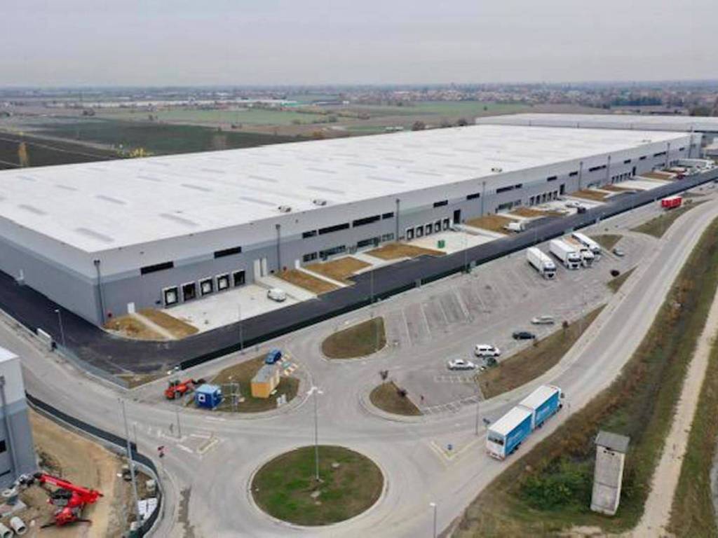 locale commerciale in affitto a Vigasio