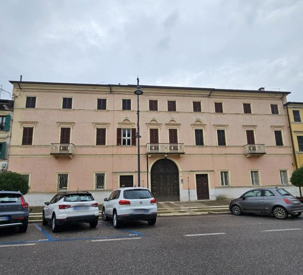 ufficio in affitto a Villafranca di Verona