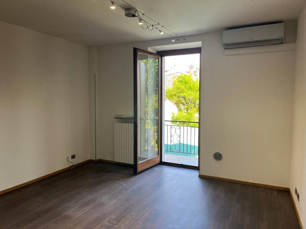 appartamento in affitto a Villafranca di Verona