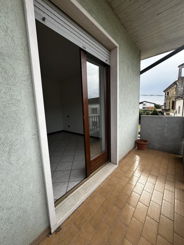 appartamento in affitto a Villafranca di Verona