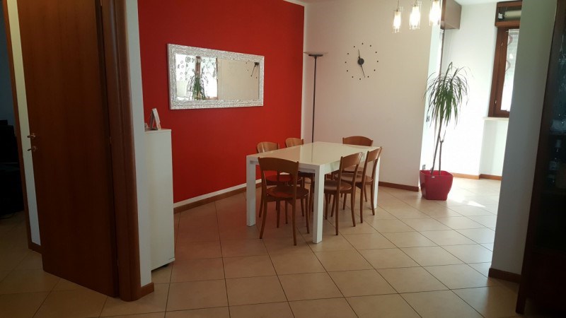 appartamento in affitto a Villafranca di Verona in zona Caluri