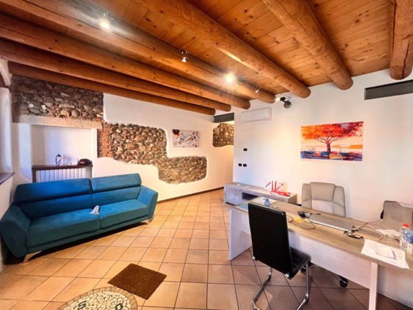 ufficio in affitto a Villafranca di Verona