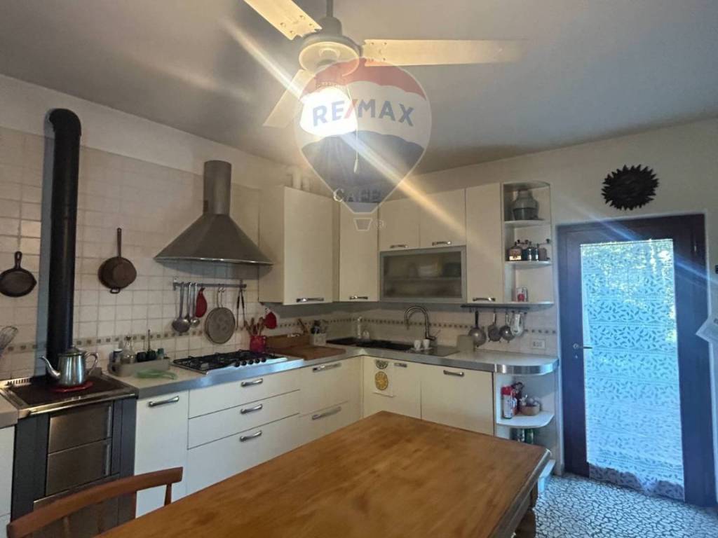 casa indipendente in affitto a Villafranca di Verona in zona Alpo