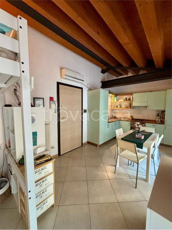 appartamento in affitto a Villafranca di Verona