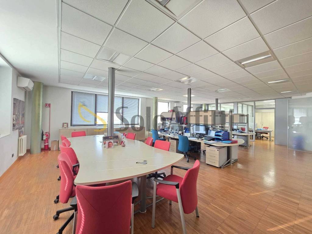 ufficio in affitto a Villafranca di Verona in zona Dossobuono