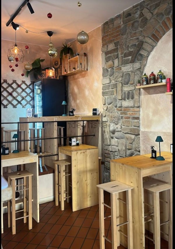 negozio in affitto a Villafranca di Verona